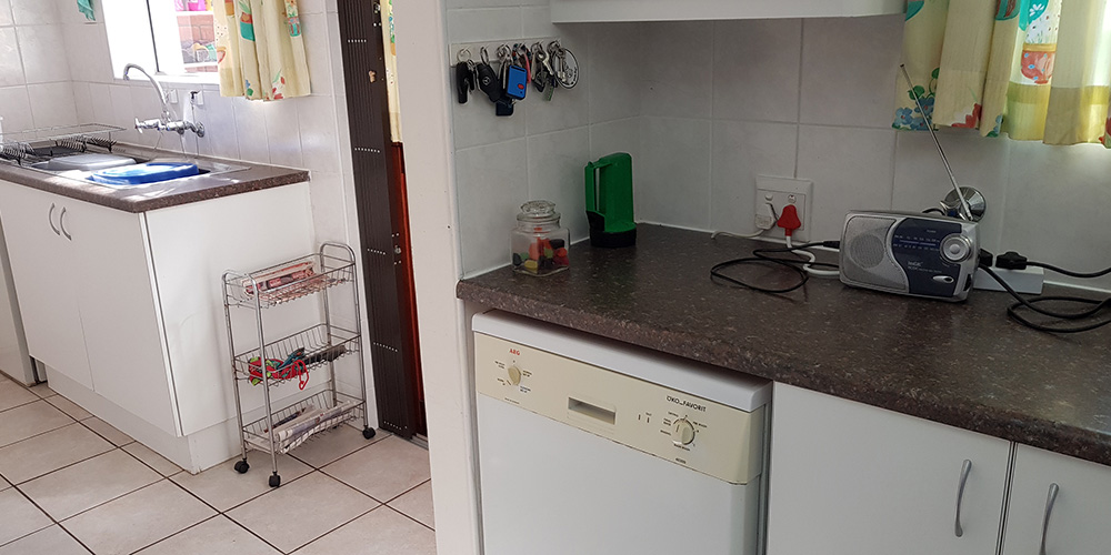 Kitchen- 2 Bedroom House Bergville Retirement Village